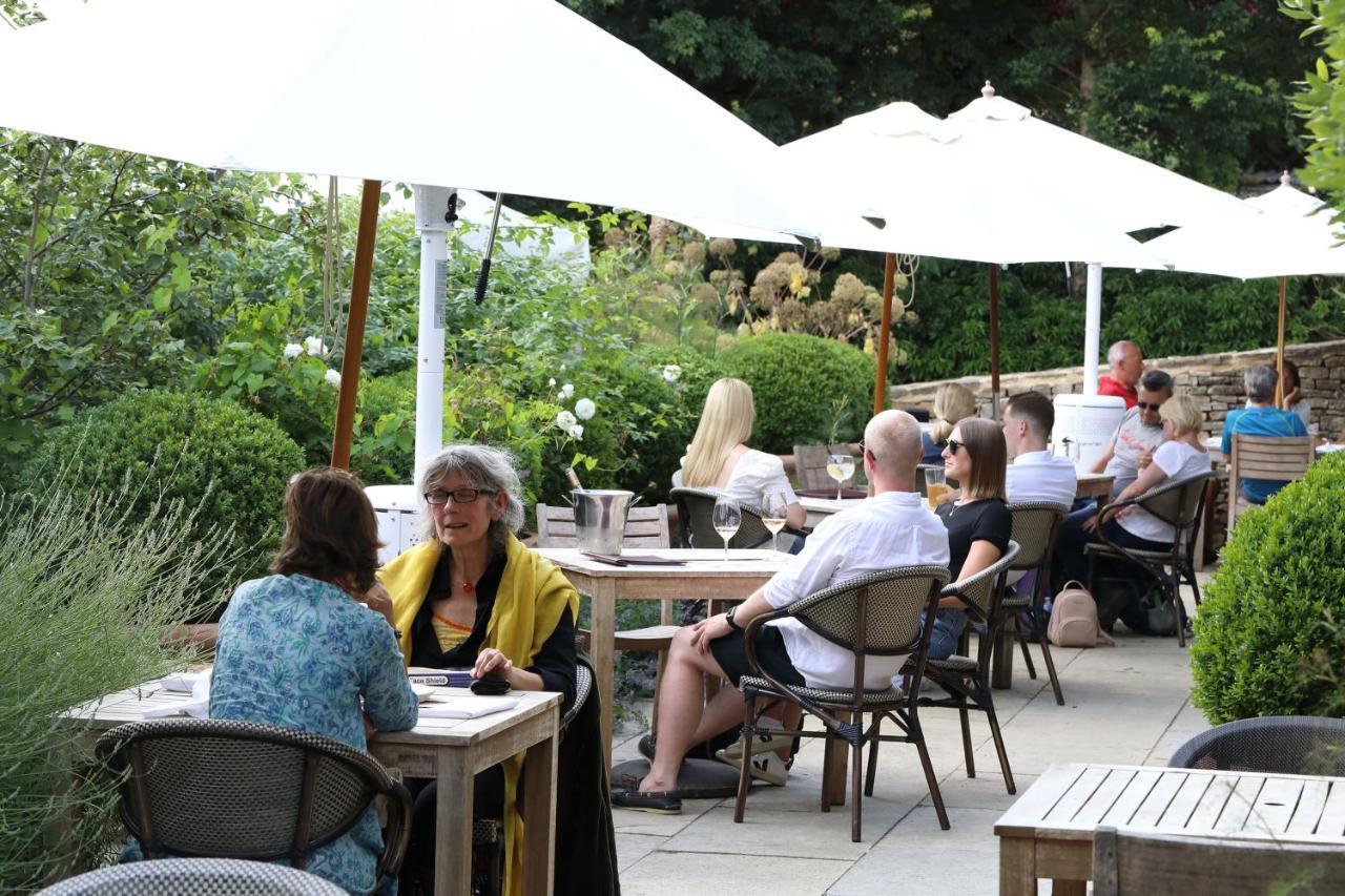 The Wheatsheaf Inn Bourton-on-the-Water Extérieur photo