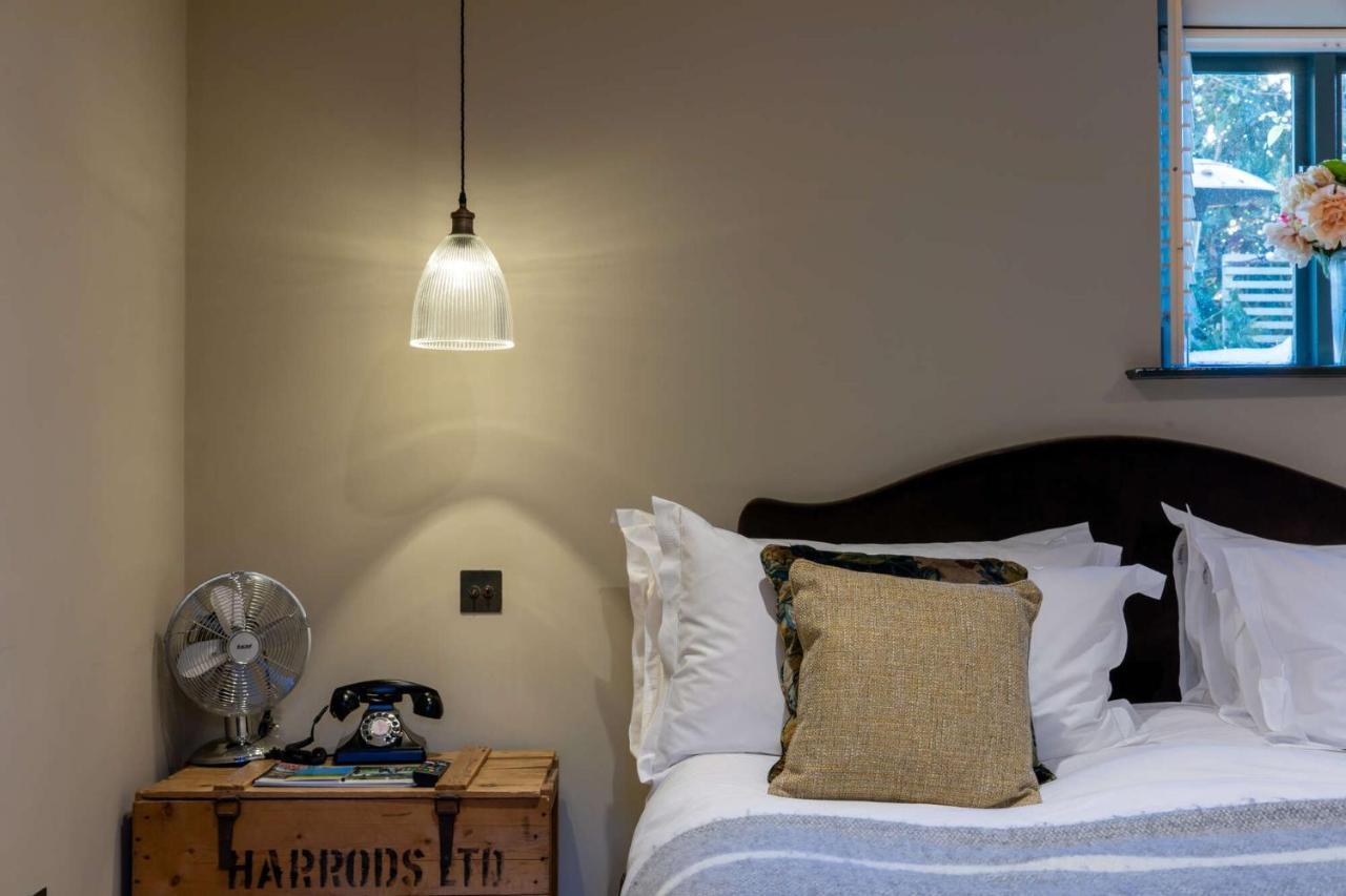 The Wheatsheaf Inn Bourton-on-the-Water Extérieur photo