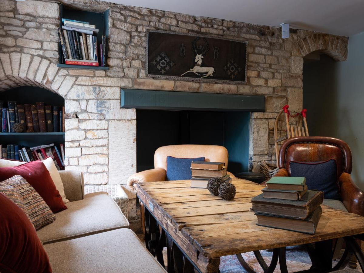 The Wheatsheaf Inn Bourton-on-the-Water Extérieur photo
