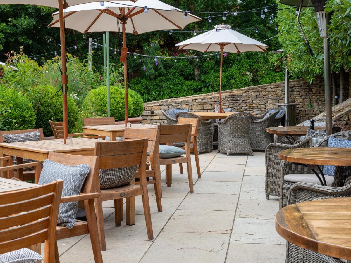 The Wheatsheaf Inn Bourton-on-the-Water Extérieur photo