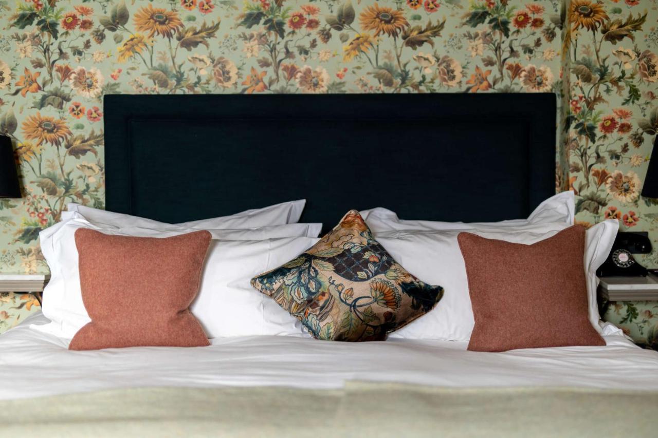 The Wheatsheaf Inn Bourton-on-the-Water Extérieur photo