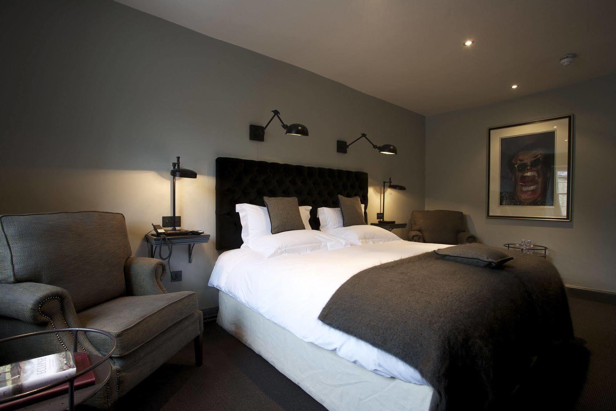 The Wheatsheaf Inn Bourton-on-the-Water Extérieur photo