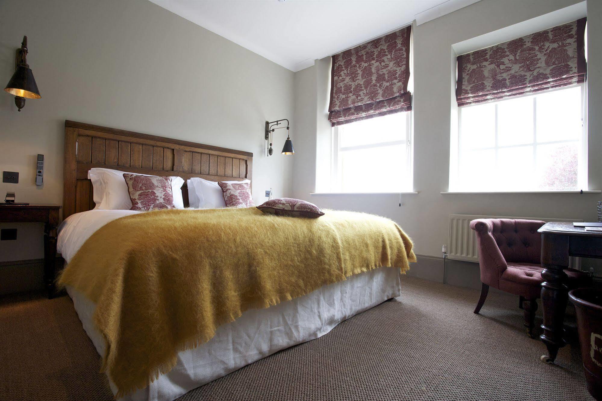 The Wheatsheaf Inn Bourton-on-the-Water Extérieur photo