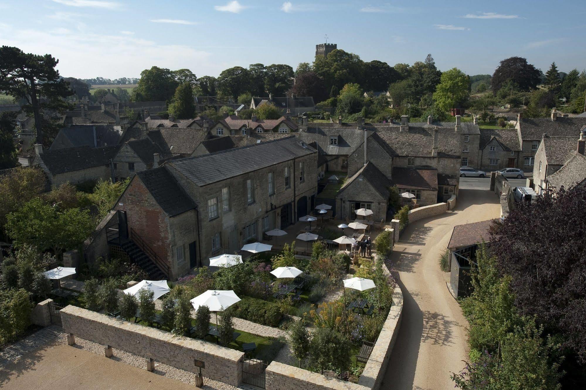 The Wheatsheaf Inn Bourton-on-the-Water Extérieur photo
